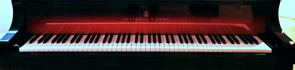 Tastatur eines Konzertflügels von Steinway & Sons