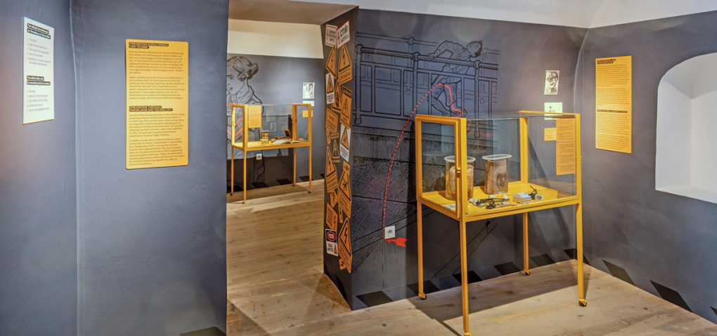 Vorsicht Hochspannung, Ausstellungsansicht © NHM Wien, Chloe Potter