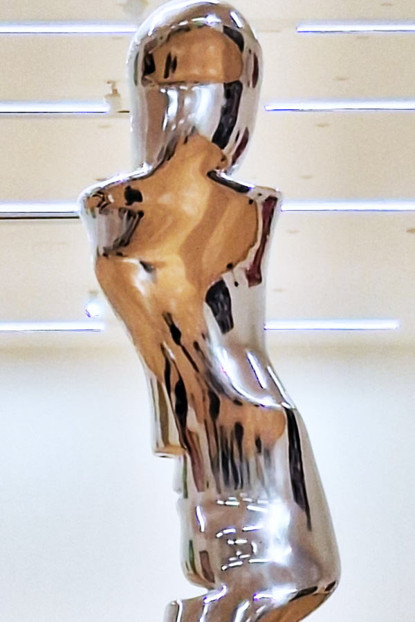 Lynda Benglis, Polera, 1985