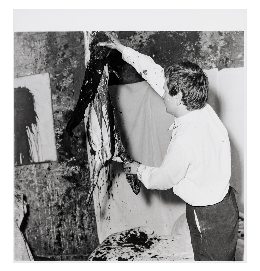 Hermann Nitsch, Ludwig Hoffenreich, 3. Aktion, 1963 © kunstdokumentationen Hermann Nitsch, Ludwig Hoffenreich, 3. Aktion, 1963 © kunstdokumentationen