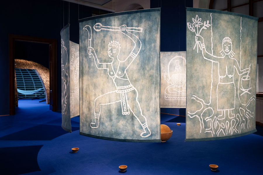 Tabita Rezaire, Omu Elu, 2024, Ausstellungsansicht © KHM-Museumsverband, Weltmuseum Wien